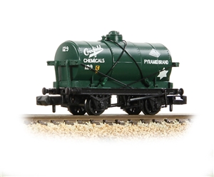 373-659A 14T Tank Wagon 'Crossfield Chemicals' Green (image for) 373-659A 14T Tank Wagon 'Crossfield Chemicals' Green